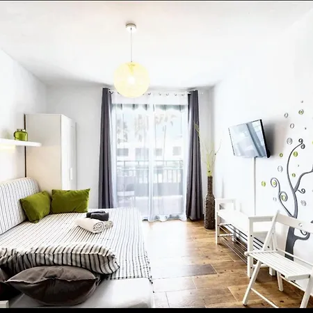 Apartment Charming In With Shared Pool - 35 Sqm *