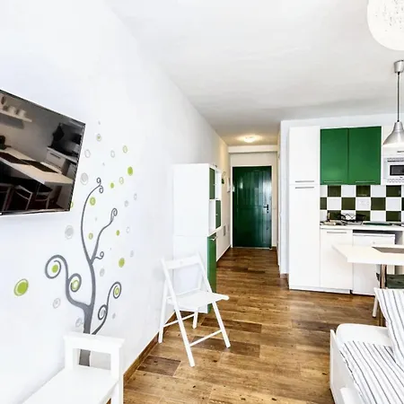 Charming In With Shared Pool - 35 Sqm Appartement *
